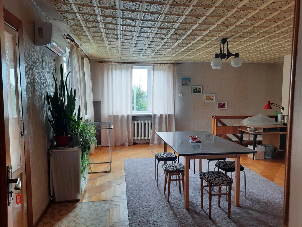 2х этажная часть дома с садом