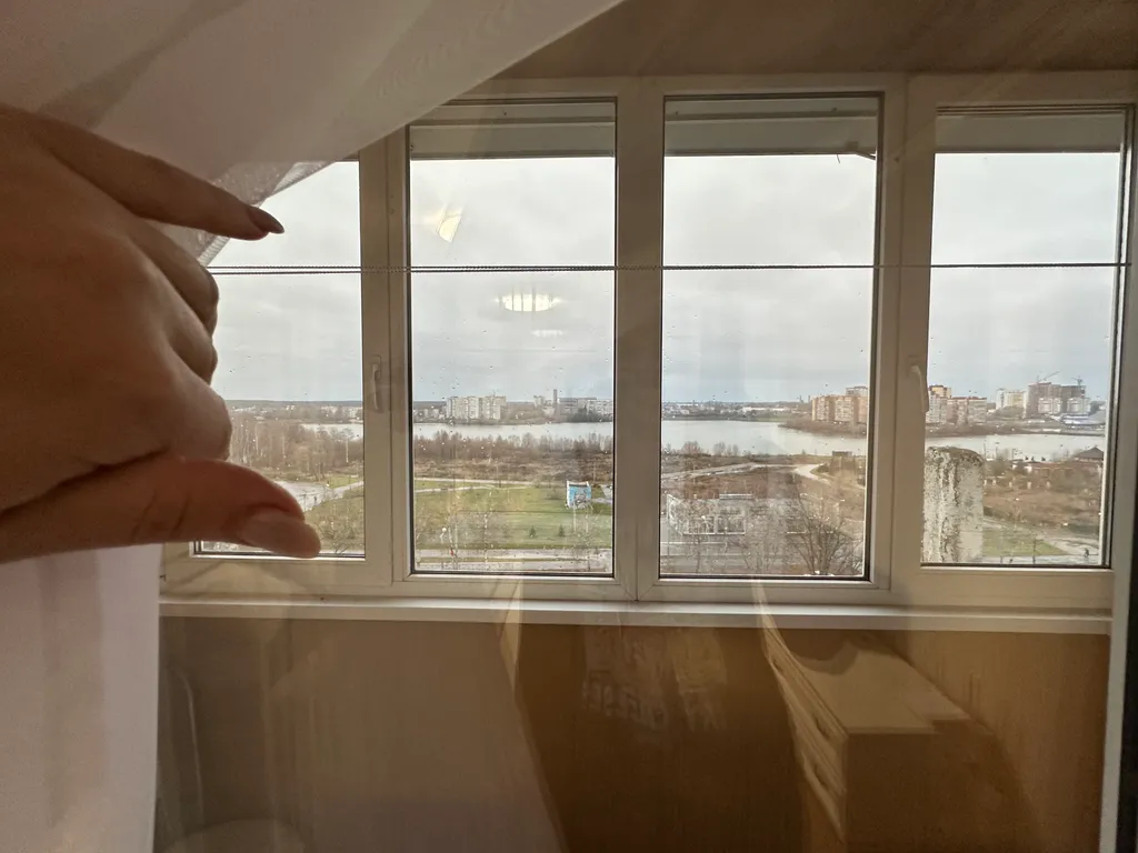 Двухкомнатная квартира с видом на реку на набережной