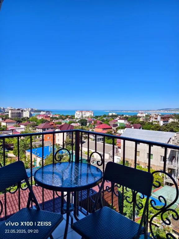 Двухкомнатные апартаменты с шикарным видом на море