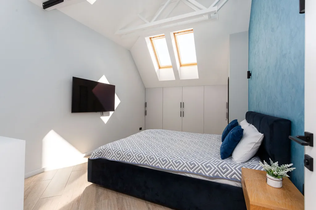 Мaнсaрдная квартира евpопeйскoгo урoвня