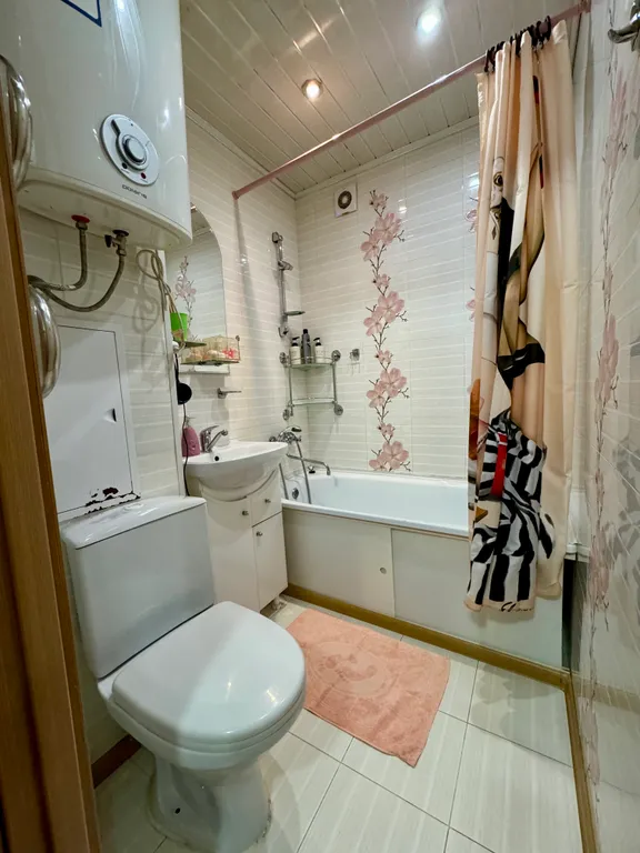 Комфортная однушечка в районе Горного воздуха