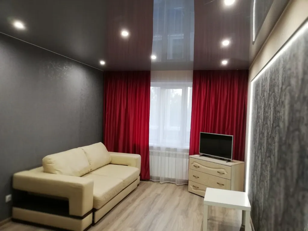 Евро с кондициенером в центре, парк