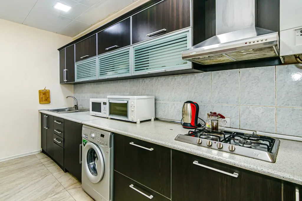Turquoi̇se apartment