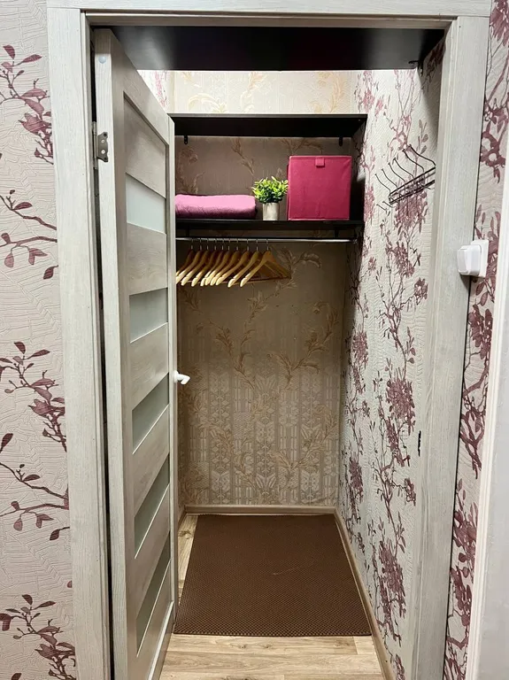 Уютная квартира у метро Молодежная