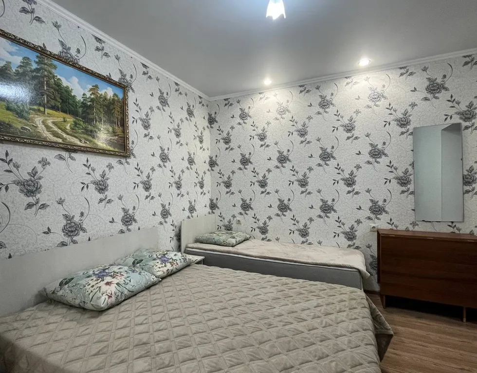 4-комнатная Квартира