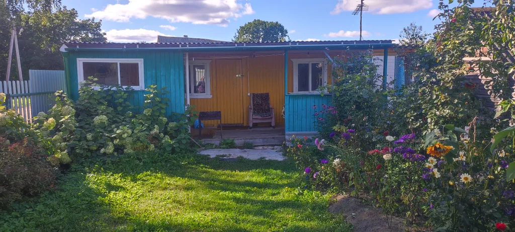 Коттедж Небольшой дачный домик на Селигере — Жар