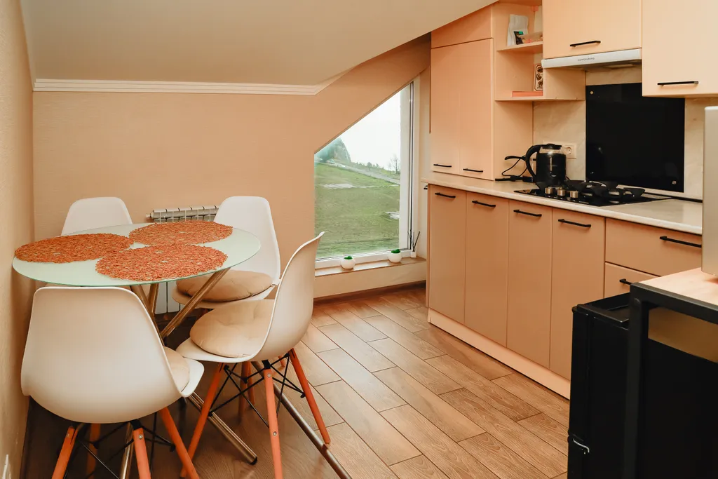 Квартира Уютная квартира с видом на море в 200 метрах от пляжа — Геленджик