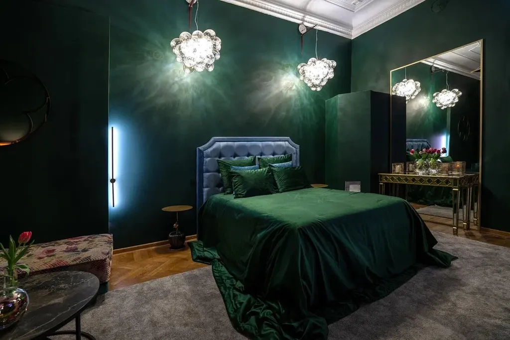 Квартира Квартира Emerald room -великолепный номер с зеркалами на стенах и на потолке — Санкт-Петербург