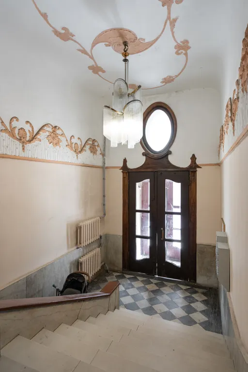 Квартира Уникальная атмосферная квартира с террасой на Петроградской стороне — Санкт-Петербург