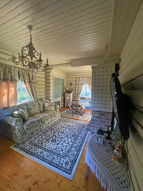 Дом у озера