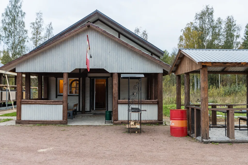 Коттедж 2-комнатный Дом — Лебяжье