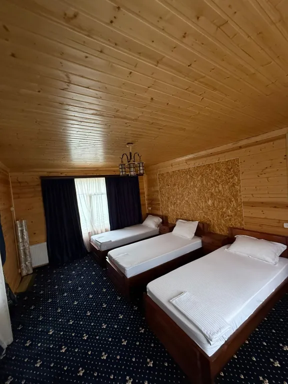 Коттедж с бассейном и парной и видом на Сулакский каньон