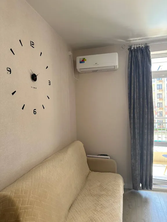 Уютная студия с видом на бассейны и горы