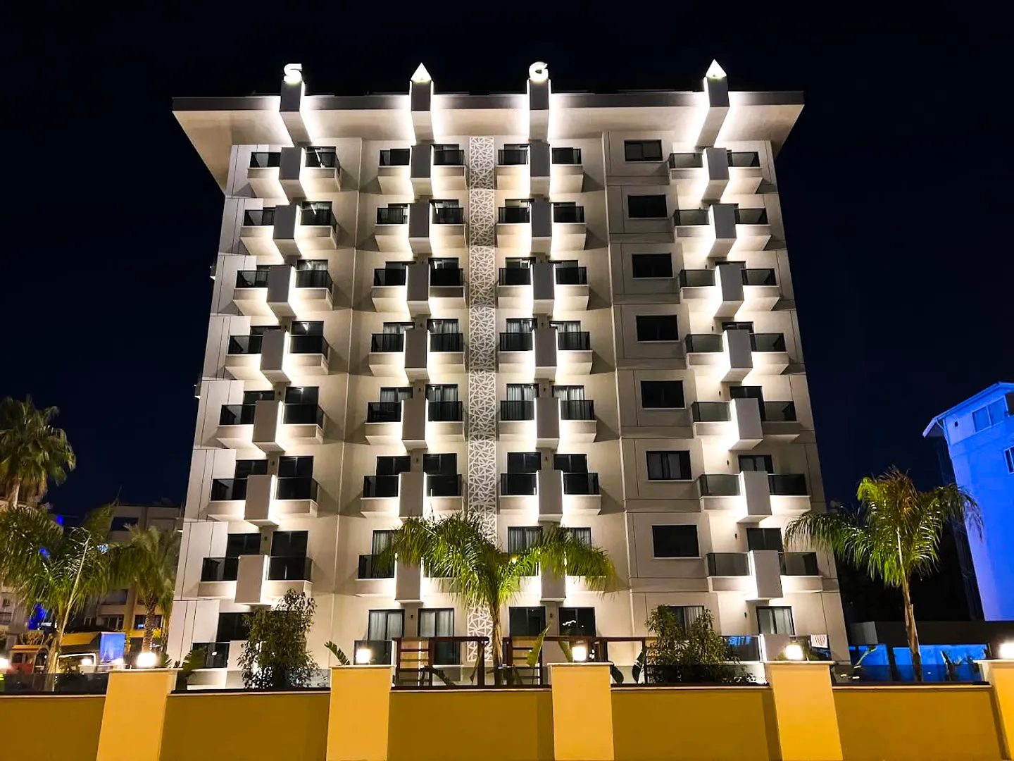 Фото
