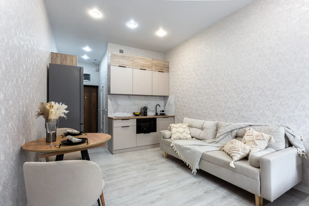 Студия с балконом и видом на лесопарк