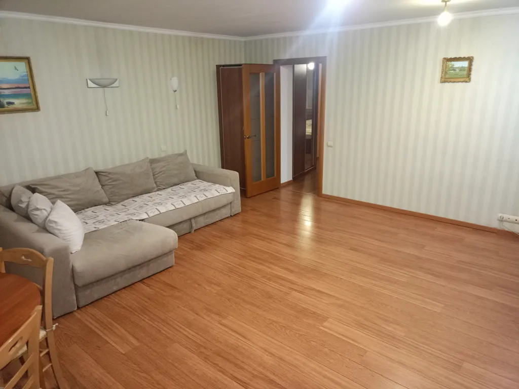 Квартира 2-комнатная Квартира — Омск