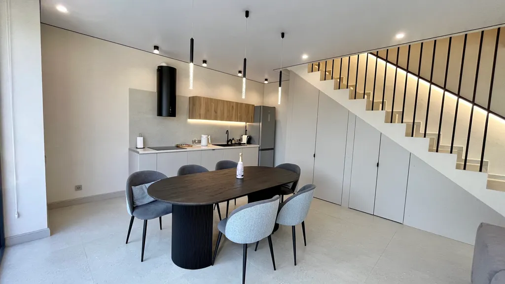 Коттедж с баней, бассейном и бунгало