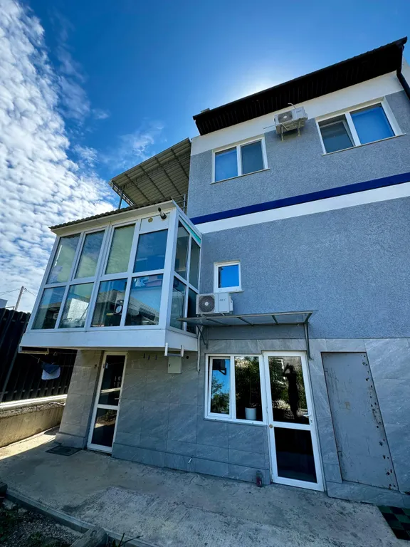 Квартира Квартира Уютная студия рядом с торговыми центрами — Севастополь