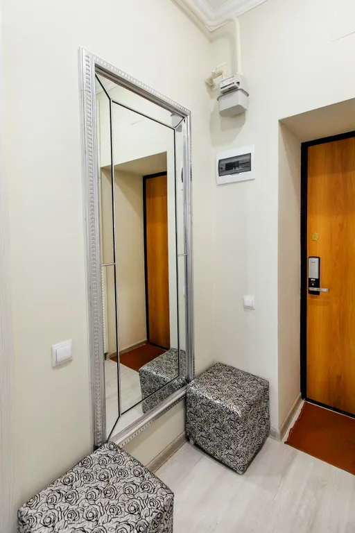 У центральный ворот Кремля