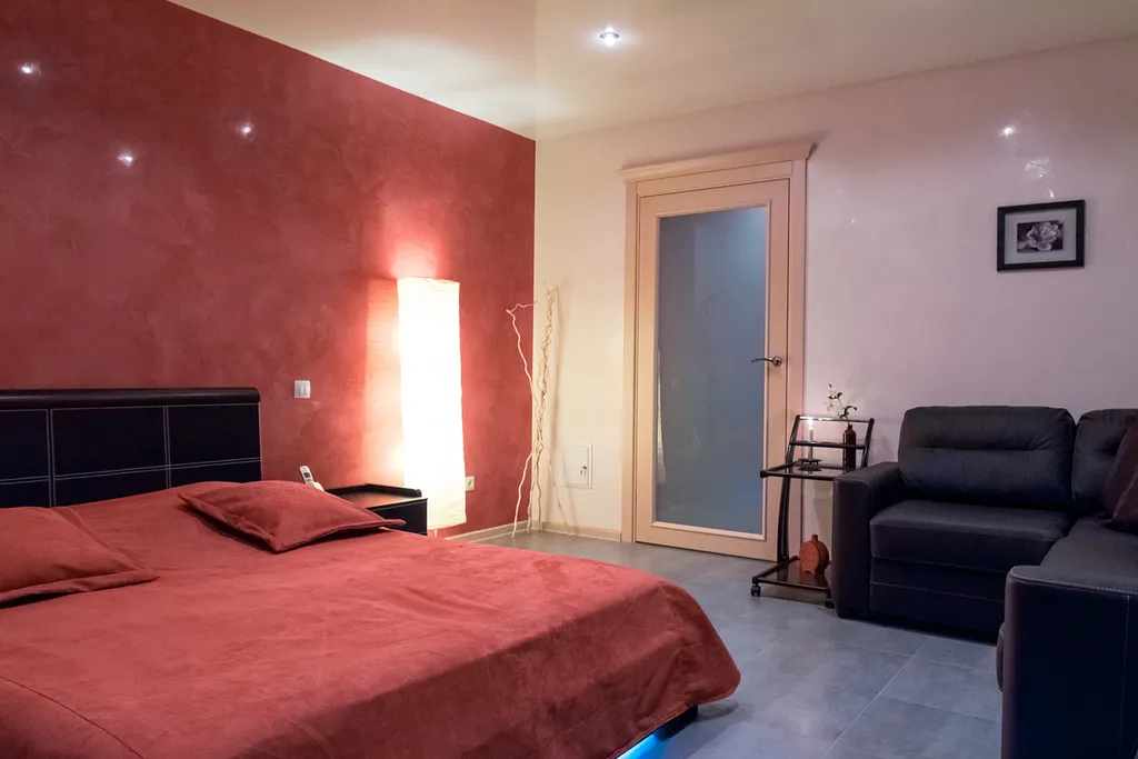 Однокомнатная, комфортабельная квартира класса люкс в центре