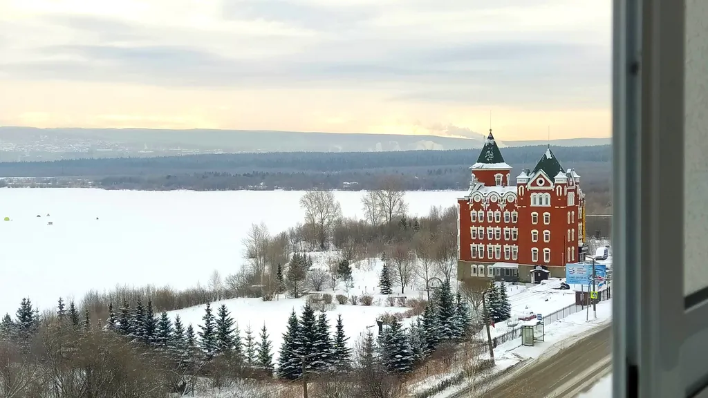 Уютная квартира с видом на горы — аренда посуточно в Златоуст