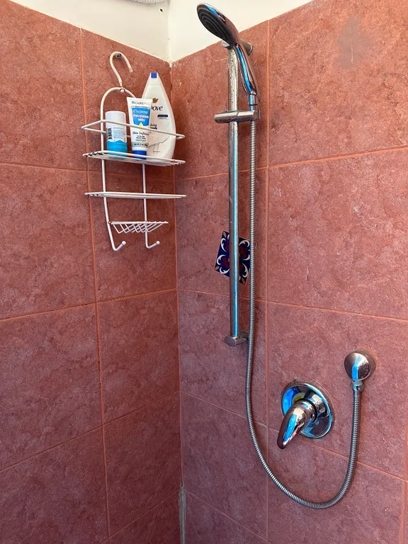 Новая эксклюзивная студия у моря в доме с лифтом