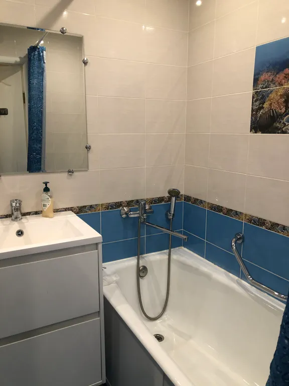 Квартира 2-комнатная Квартира — Колпино