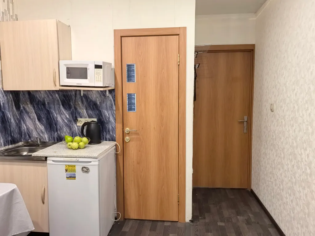 Квартира Квартира Гостинка рядом с метро — Новосибирск