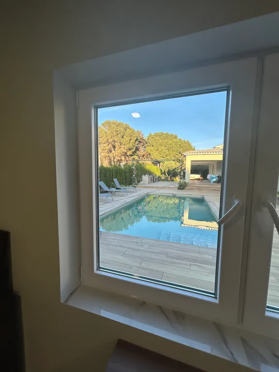 Новый дом Дения