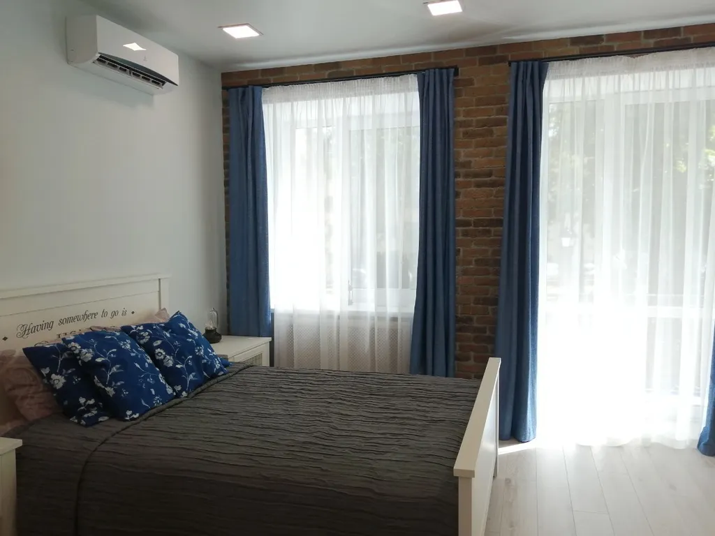 Апартаменты в центре с видом на парк