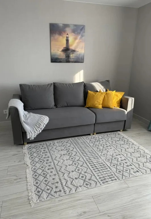 Квартира в центре с видом на Волгу Маяк