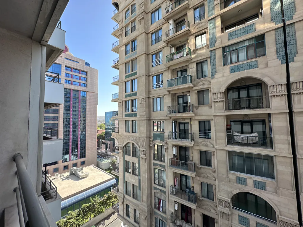 ISR Lux apartment