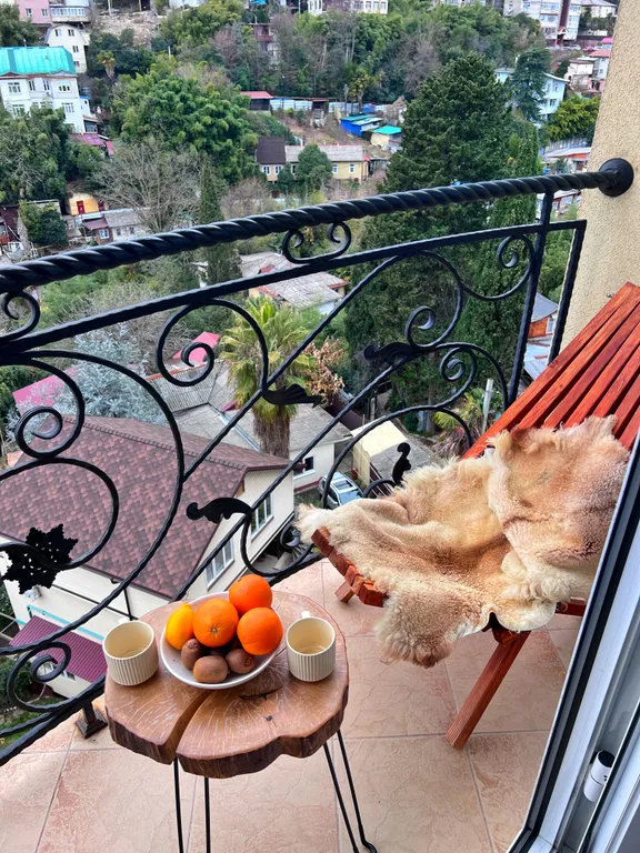 У моря с балконом