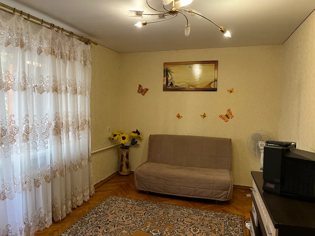 Двухкомнатная квартира в районе центрального автовокзала — аренда посуточно в Ставрополь