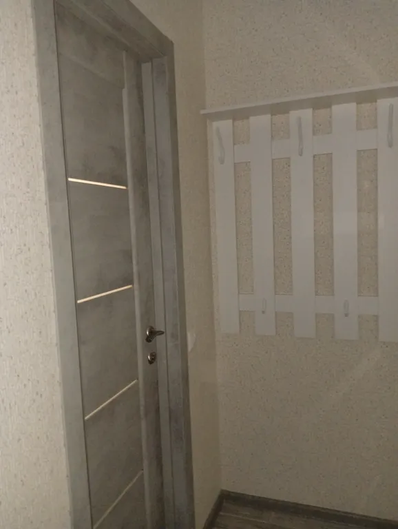 Уютная, светлая студия с панорамными окнами