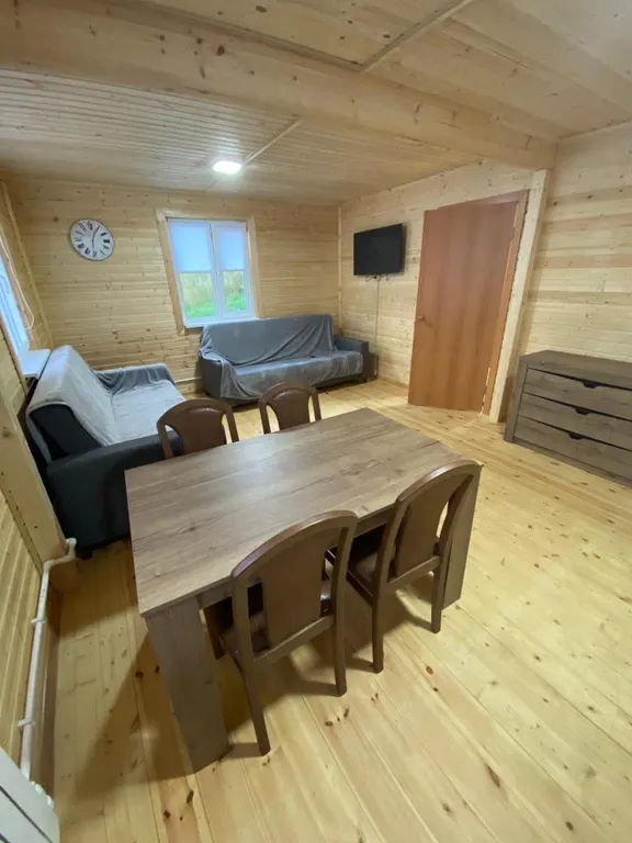 Уютный и просторный дом с видом на горы