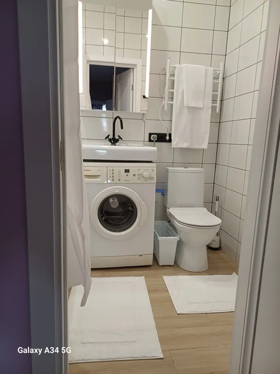 Уютная двухкомнатная квартира рядом с парком Галицкого