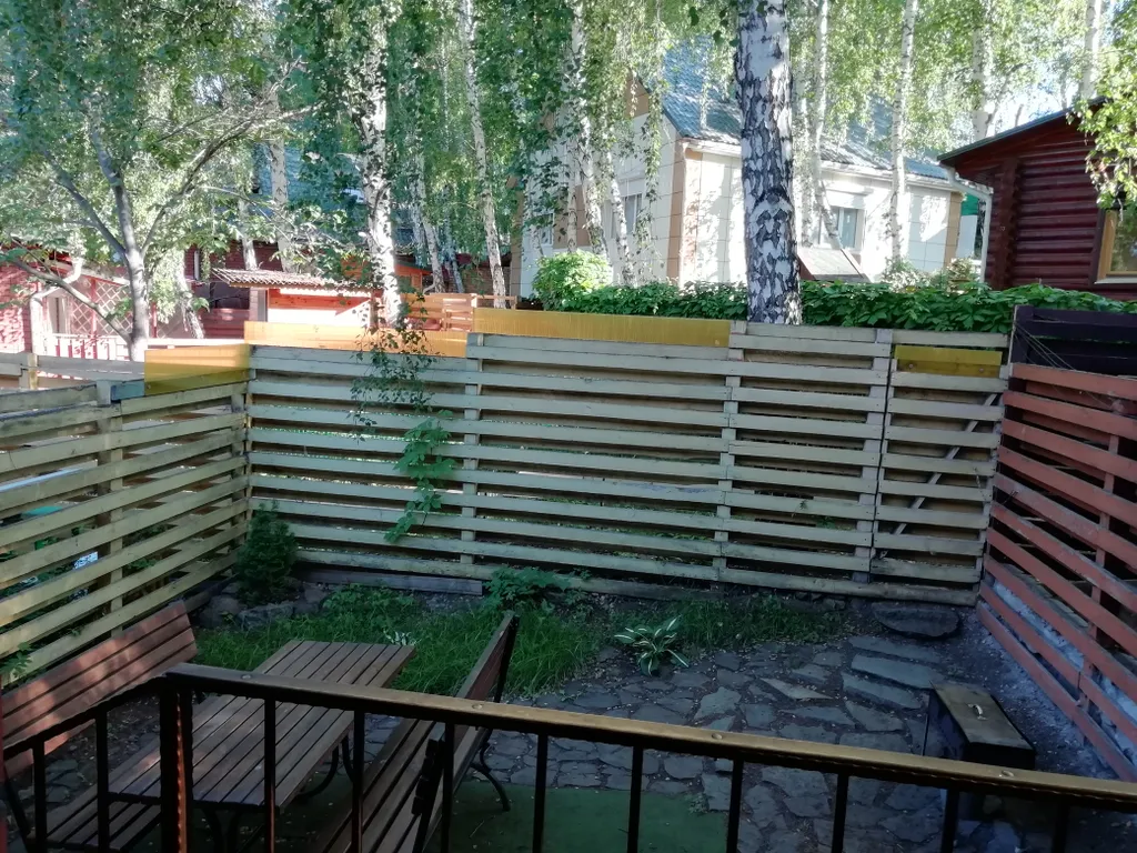 Таунхаус с видом на лес