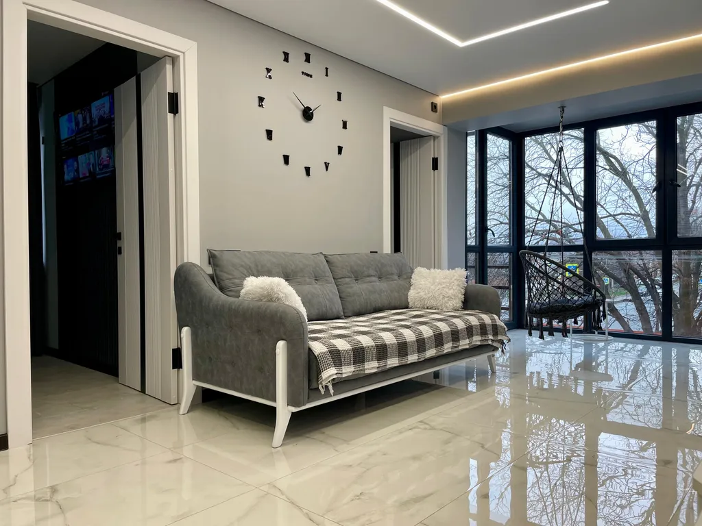 Уютная квартира на набережной реки