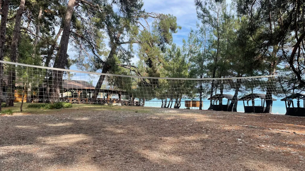 Дом-шалаш с собственной кухней Лдзаа