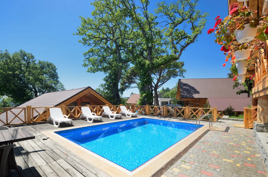 Дом - сруб с видом на море