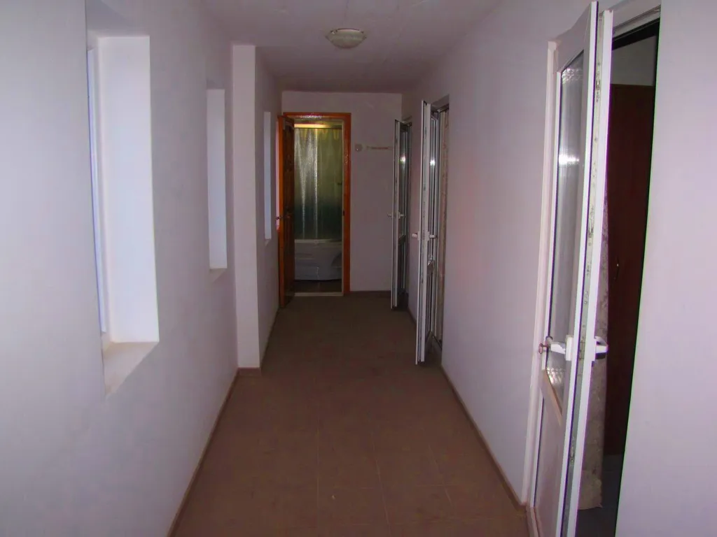 Квартира Квартира 3-х комнатный номер стандарт до 6-ти человек — Любимовка