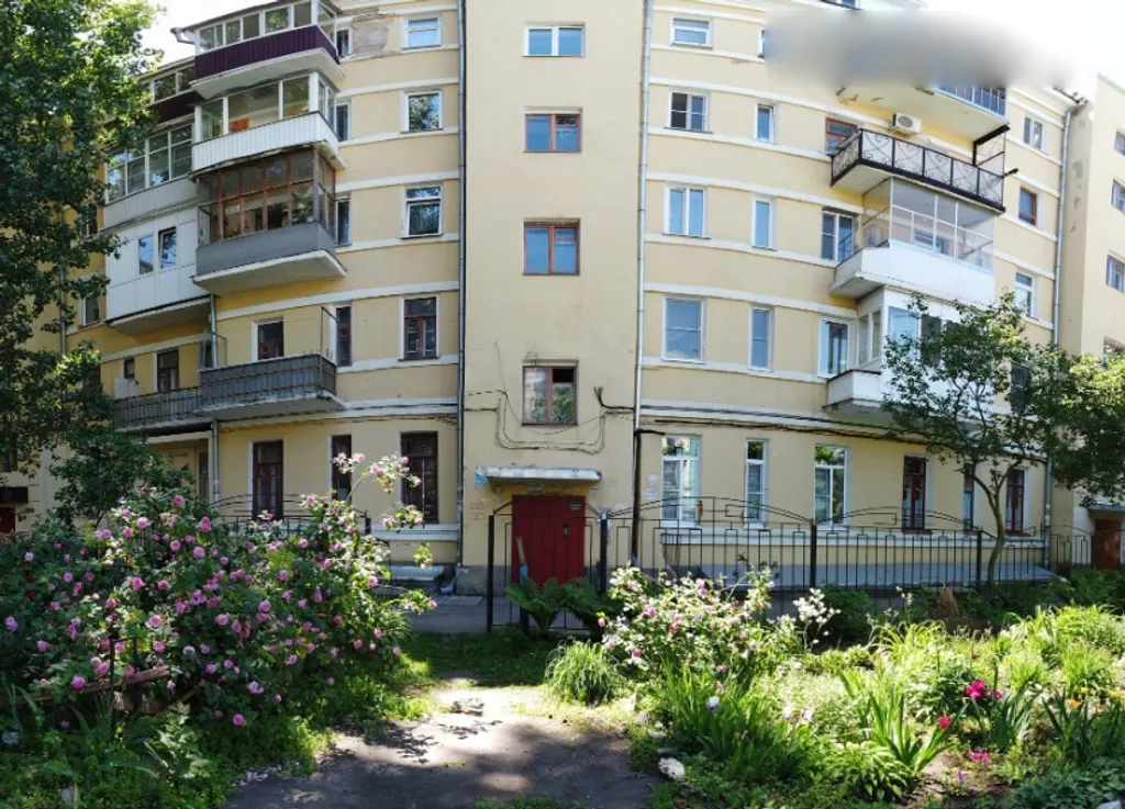 Двухуровневый апартамент в стиле лофт