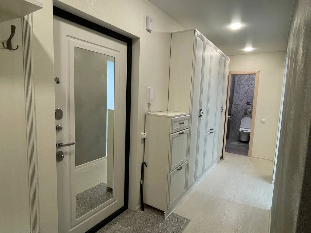 Двухкомнатная светлая и чистая квартира