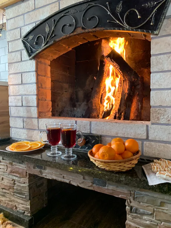 Тихое и комфортное место на берегу реки Лесная