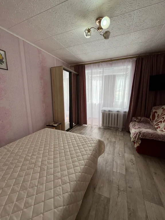 Комфортная квартира возле можжевеловой рощи