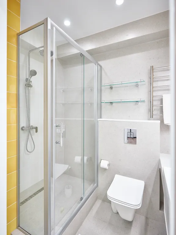 Двухкомнатная квартира на берегу моря