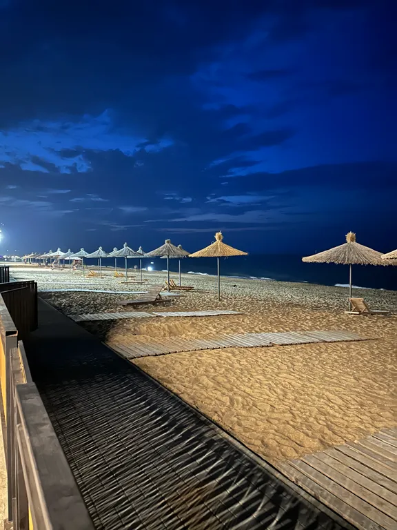 Уютный дом с видом на море, на первой береговой линии