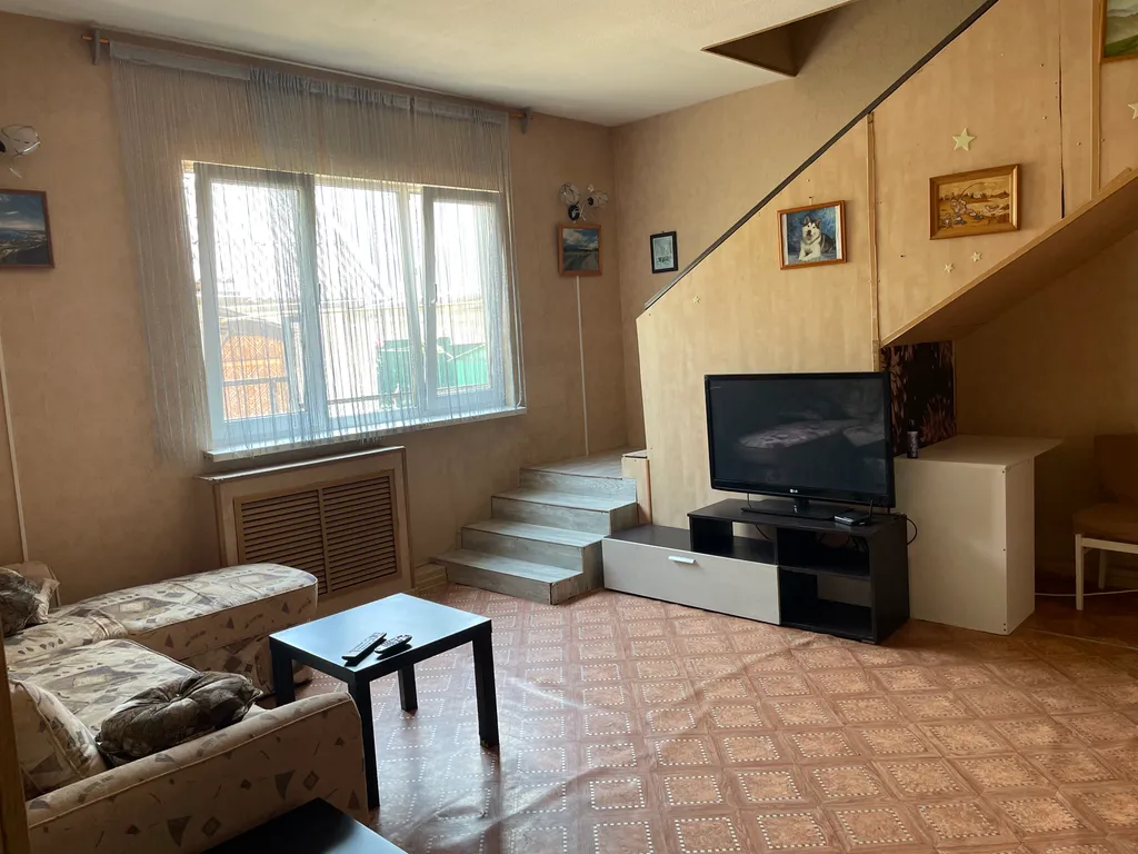 Коттедж Просторный дом в центральной части города — Геленджик