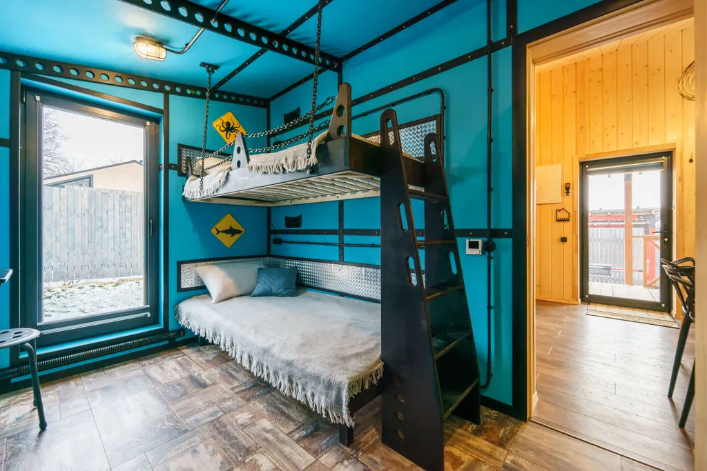 Иван-дача рядом с парком Кудыкина гора, дом Норди